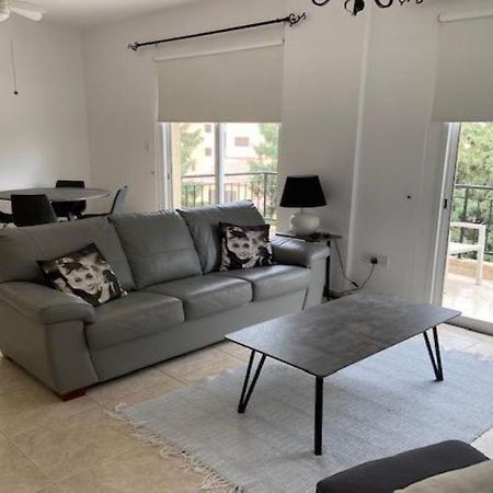 Kato Paphos Apartment In Universal Area Extérieur photo